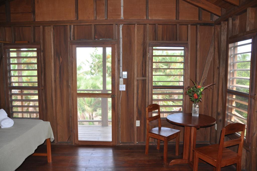 Sabal Beach Hotel Monkey River Town ห้อง รูปภาพ